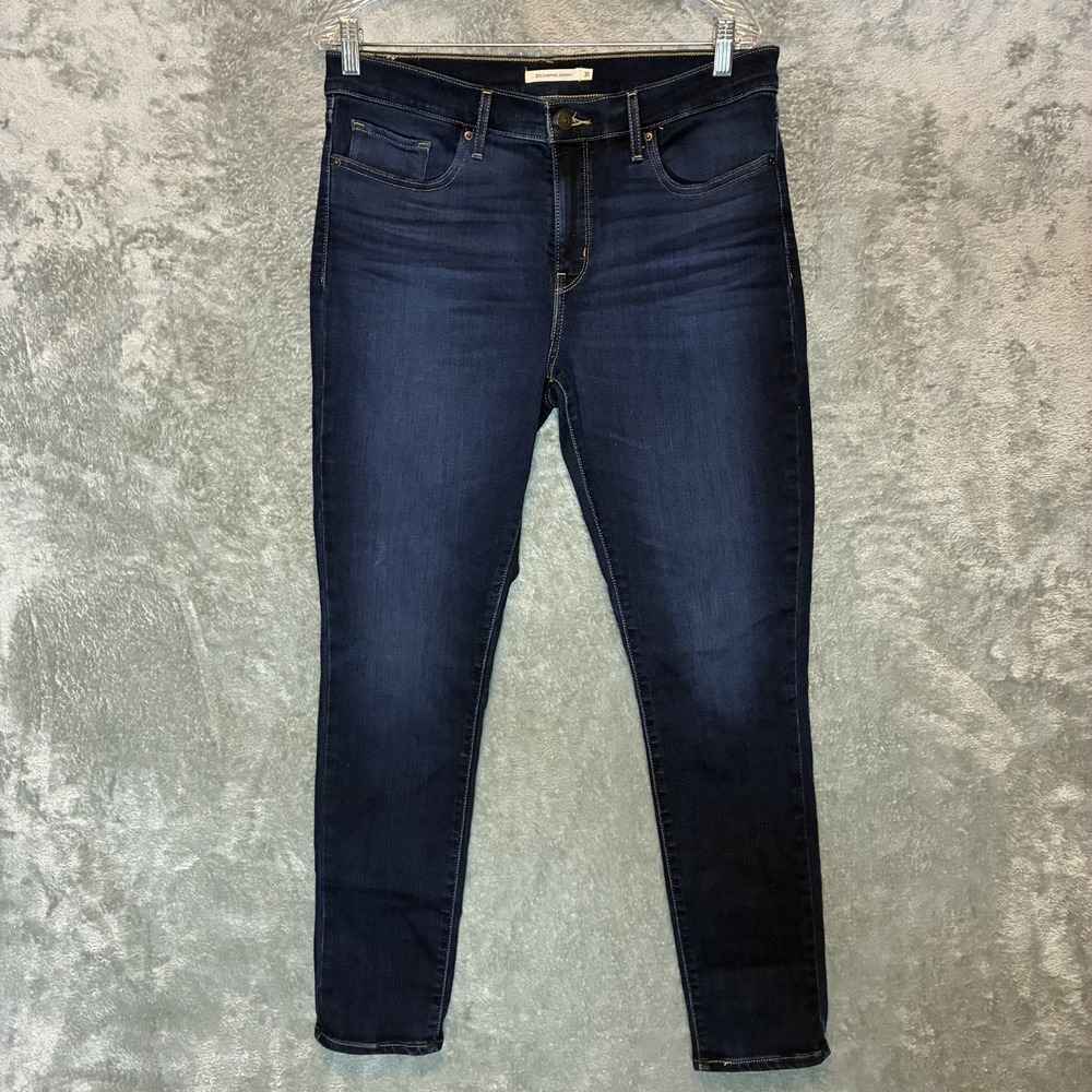Levis 311 Womens Shaping Skinny Jeans 31x30 Mid Rise Dark Wash Stretch Whiskered